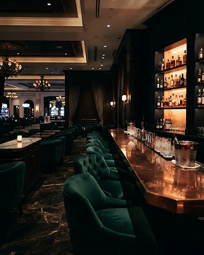 The Verdant Lounge at the Solnexalsan Casino Hotel